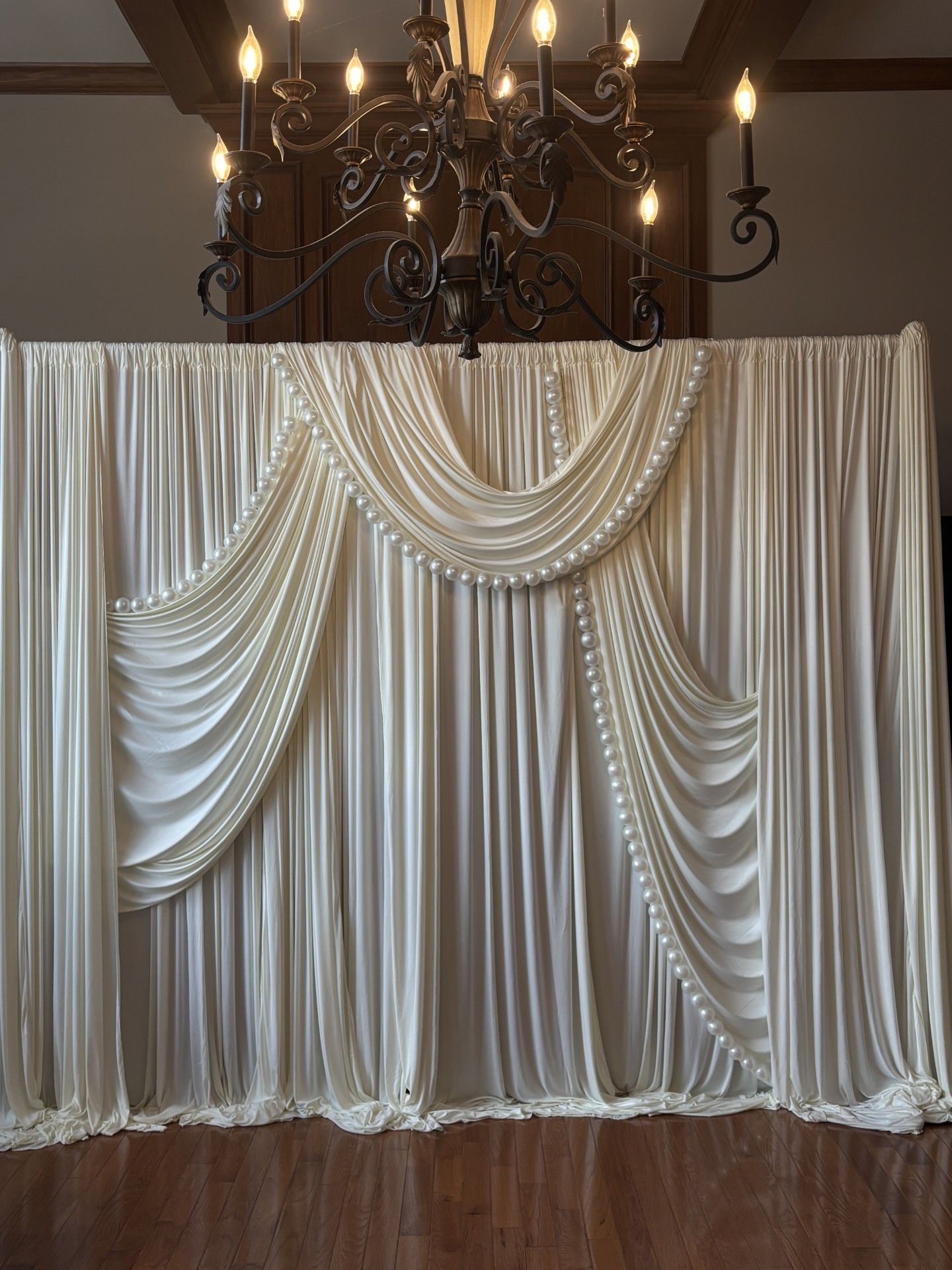 Drapery rental
